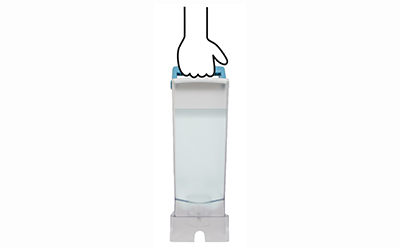 Transparent, mobile Switch Tank is easy to carry between RO water production station & ultrapure water dispensing module Transparent, mobile Switch Tank is easy to carry between RO water production station & ultrapure water dispensing module