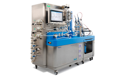 Mobius<sup>®</sup> Multi Column Capture system Mobius® Multi Column Capture system with operator