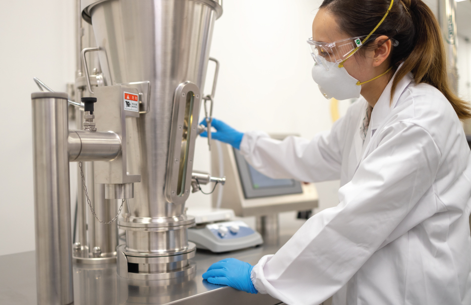 Tablet manufacturing by wet granulation