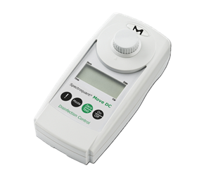 Spectroquant Move DC colorimeter Spectroquant Move handheld colorimeter for on-site water analysis with keypad interface for quick photometric measurements.