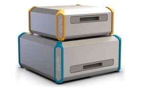 照片显示 Pop-Bio Vü 化学发光和荧光成像系统。