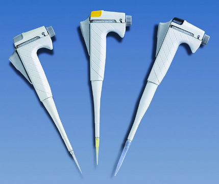 BRAND&#174; Transferpette&#174; pipette, digital, adjustable single channel volume 500-5000&#160;&#956;L, accuracy: 0.6%, precision: 0.2%