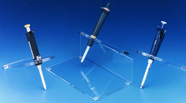 Hand shield, acrylic for Pipetman pipettors