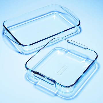 Pyrex&#174; glass general purpose dishes capacity 2,000&#160;mL, L × W 312&#160;mm × 232&#160;mm