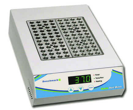 Digital dry bath to hold, four blocks, AC/DC input 115 V AC, US 3-pin plug