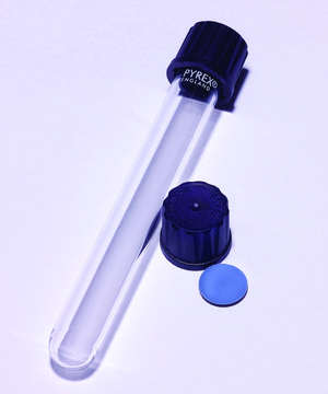 Pyrex&#174; Culture tubes with SVL phenolic screwcaps capacity 20&#160;mL