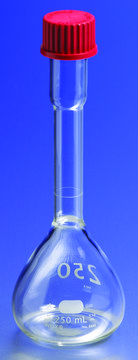 PYREX&#174; EZ Access&#8482; wide mouth volumetric flask capacity 500&#160;mL