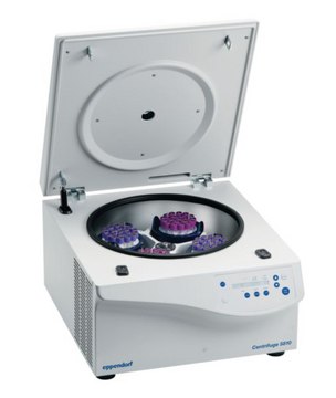 Eppendorf&#174; Centrifuge 5810 G incl. rotor S-4-104 and adapter for round bottom tubes diameter 13/16 mm, AC/DC input 230 V AC, Schuko plug