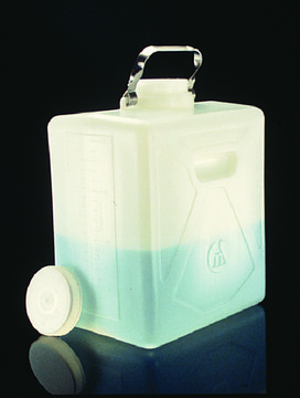 Nalgene&#174; rectangular carboy nominal capacity 9&#160;L (2&#160;gal), Style 2211, autoclavable: no