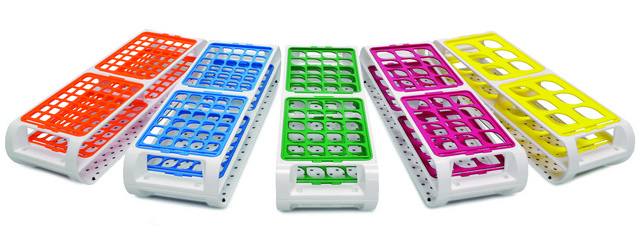 Bel-Art&#174; Switch-Grid&#174; Test Tube Rack Holds 24 x 20-25 mm tubes, grid (Fuchsia)