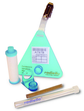 radiello&#8482; 1,3-Butadiene Starter Kit, Thermal Desorption pkg of 1 kit (2 RAD141 adsorbing cartridges and barcode labels, 1 RAD1202 yellow diffusive body, 1 RAD121 triangular support plate, 1 instruction sheet)