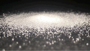 Poly(butyl methacrylate) free flow beads, Mw 211,000