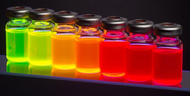 CdSe/ZnS core-shell type quantum dots carboxylic acid functionalized, fluorescence &#955;em&#160;500&#160;nm, 1&#160;mg/mL in water