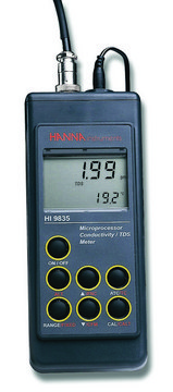 Hanna conductivity/TDS meter model HI 9835 size 196&#160;mm × 80&#160;mm × 60&#160;mm, weight 500&#160;g