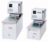 Julabo® HighTech heating circulator SL-26, AC/DC input 230 V AC, US 3-pin plug (6-20p), bath useable volume 26 L, temp 20 °C, accuracy: 300 °C