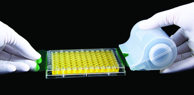 SealMate&#8482; system for adhesive microplate-sealing films AeraSeal&#8482; rolls, non-sterile