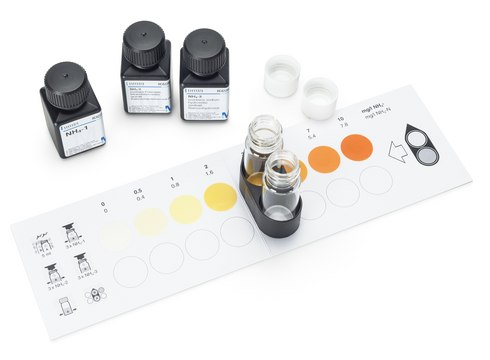 Nitrite Test colorimetric, 0.025-0.5&#160;mg/L (NO2-), for use with MQUANT&#174;