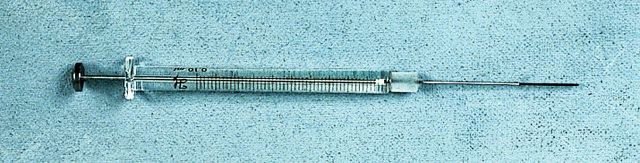 Hamilton&#174; TLC syringes 1710, volume 100&#160;&#956;L, needle size 22 ga, needle L 51&#160;mm (2&#160;in.), coated tip