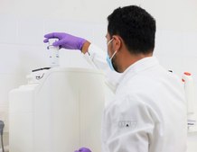 Milli-Q® IX Pure Water System with E-POD® Dispenser input: potable tap water, output: type 2 water (> 5 MΩ·cm), The most advanced pure water system for the production of Elix® quality water at a flow rate of 10 L/h, with E-POD® pure water dispenser.