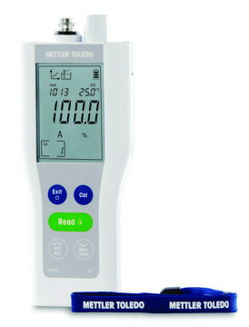 Mettler Toledo FiveGo&#8482; dissolved oxygen portable meter model, F4, Field Kit including LE621-IP67 DO sensor and hard-shell carrying case, AC/DC input 230 V AC, universal plug set