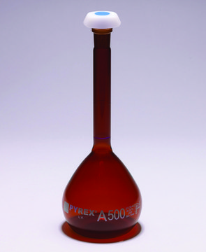 Pyrex&#174; Volumetric flask, heavy duty, class A, amber, USP/ISO/DIN tolerances, capacity 2000&#160;mL