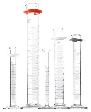 Pyrex&#174; single metric scale graduated cylinder, calibrated to deliver assortment pack