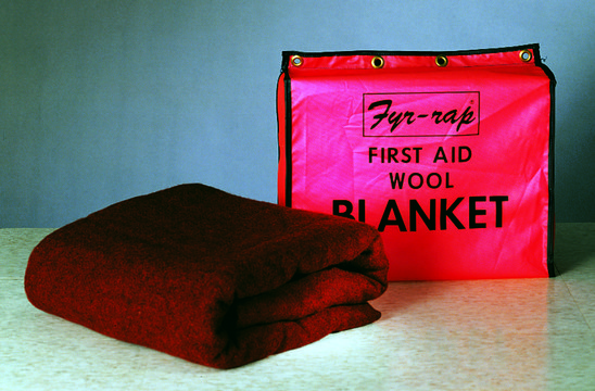 First-aid/fire wool blanket Blanket and Tote Pak