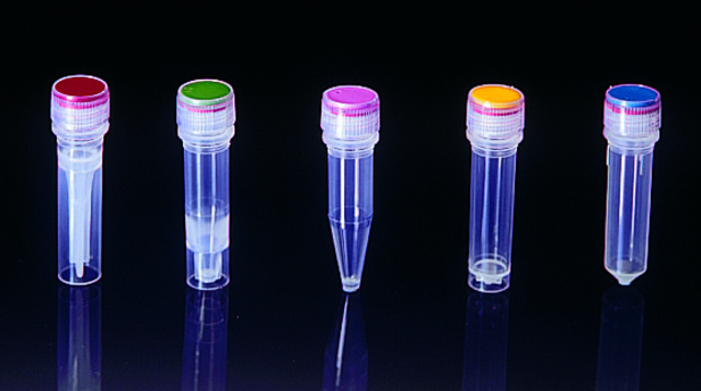 Freezing vials, natural capacity 1.5&#160;mL, skirted bottom, sterile