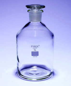 Pyrex&#174; Reagent bottles, narrow neck with stopper capacity 100&#160;mL