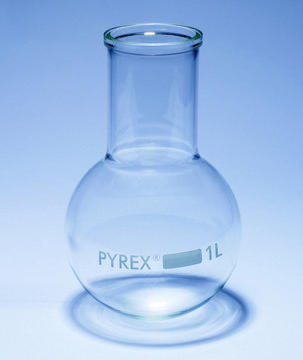 Pyrex&#174; Boiling flask, round bottom, wide neck capacity 2,000&#160;mL