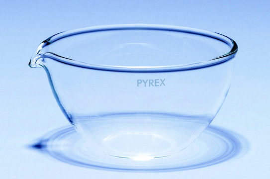 Pyrex&#174; Evaporating dish 320&#160;mL