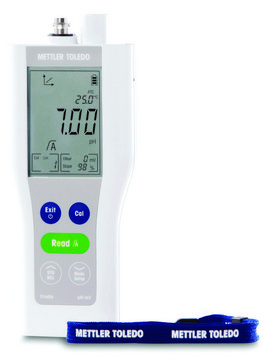 Mettler Toledo FiveGo&#8482; pH / mV portable meter model, F2, Food Kit including LE427-IP67 puncture pH electrode and hard-shell carrying case, AC/DC input 230 V AC, universal plug set