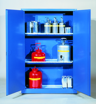 Eagle酸性/腐蚀性/易燃存储柜 45 gal, two shelves, sliding-door