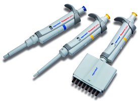 Eppendorf&#174; Research&#174; plus pipette, variable volume volume 0.1-2.5&#160;&#956;L